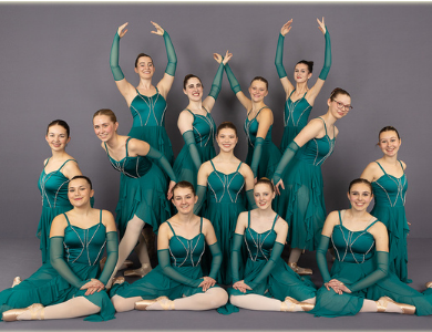 Group photo of ballet dancers